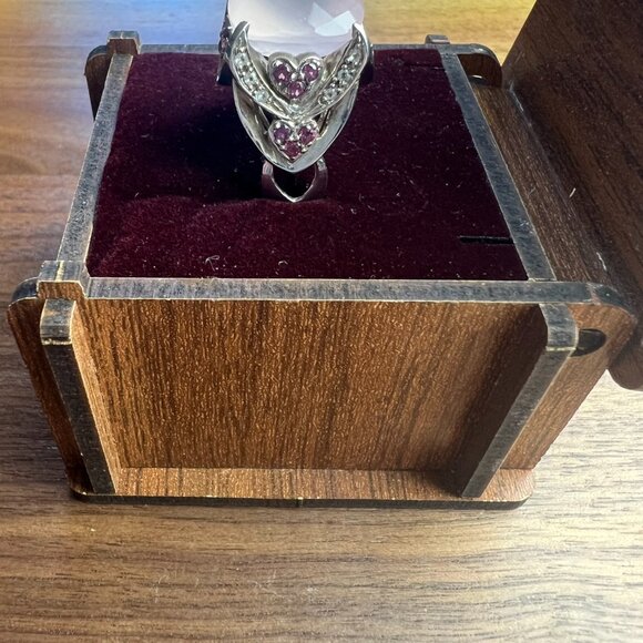 Sterling Silver Rose Quartz Ring with heart designs Size 8 - Picture 6 of 11
